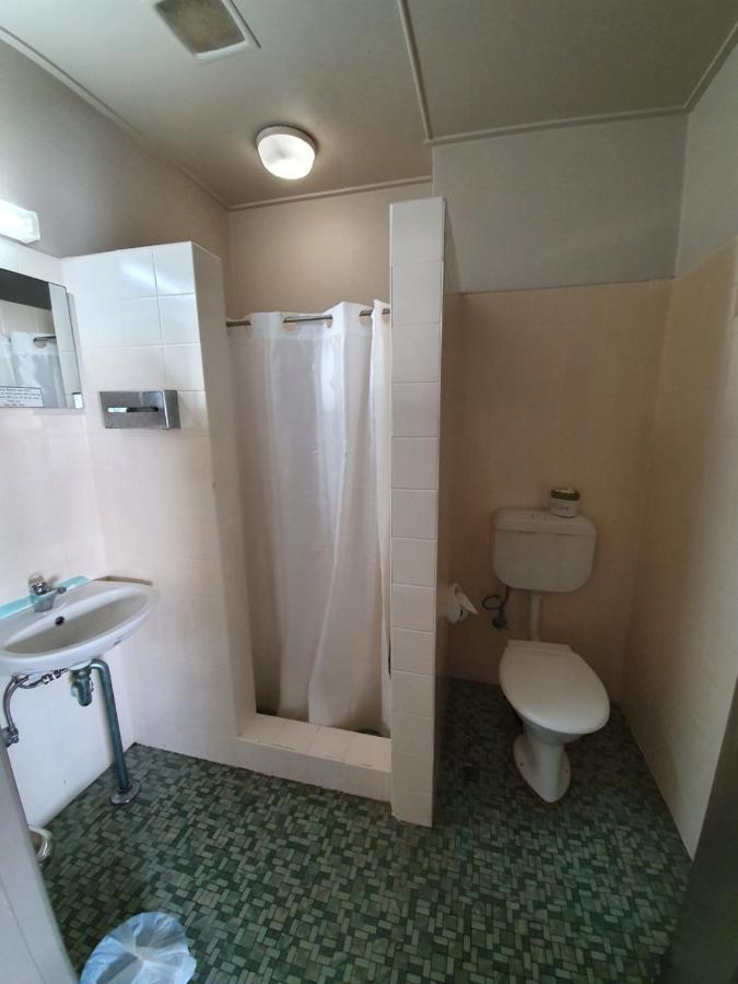 Hotel Allen Таунсвилл Экстерьер фото